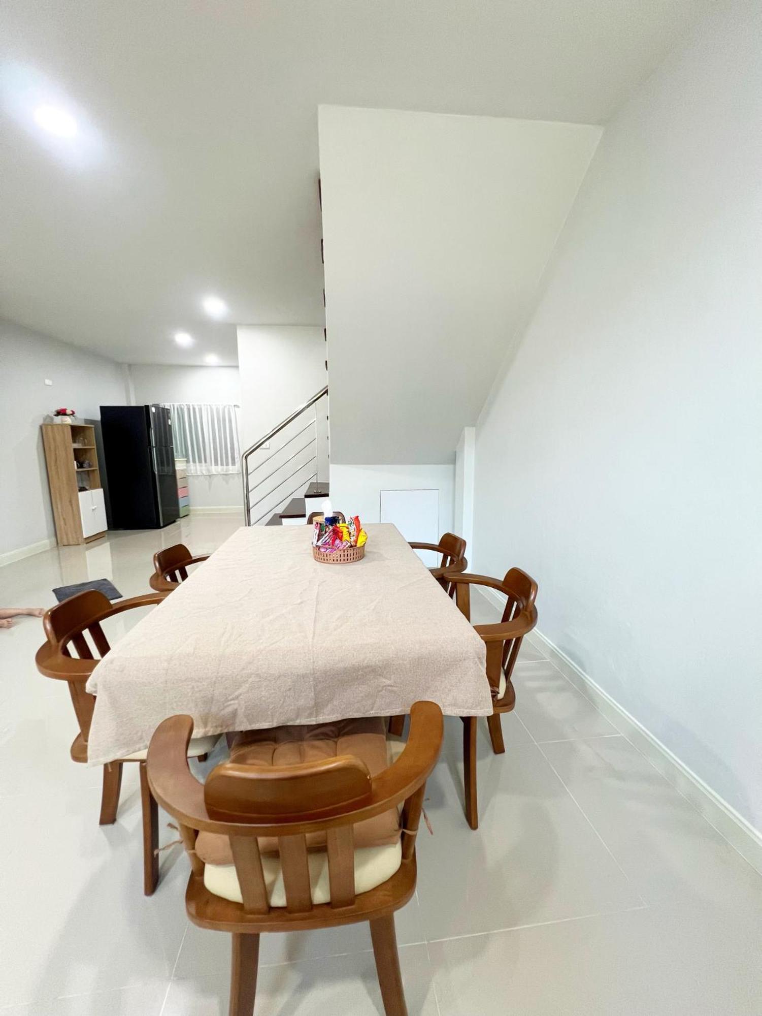 Monday Guesthouse Hatyai Hat Yai Exterior foto