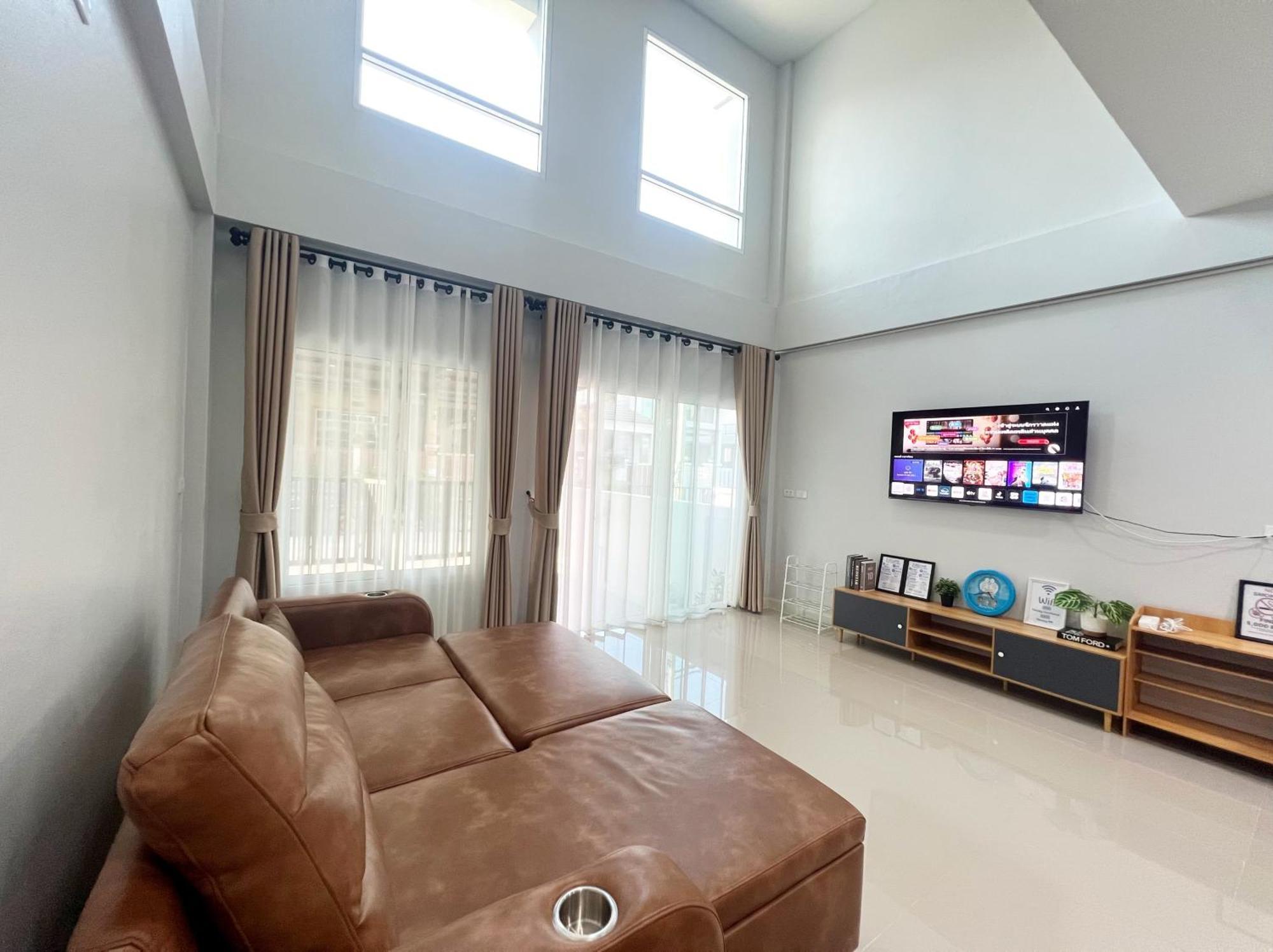 Monday Guesthouse Hatyai Hat Yai Exterior foto