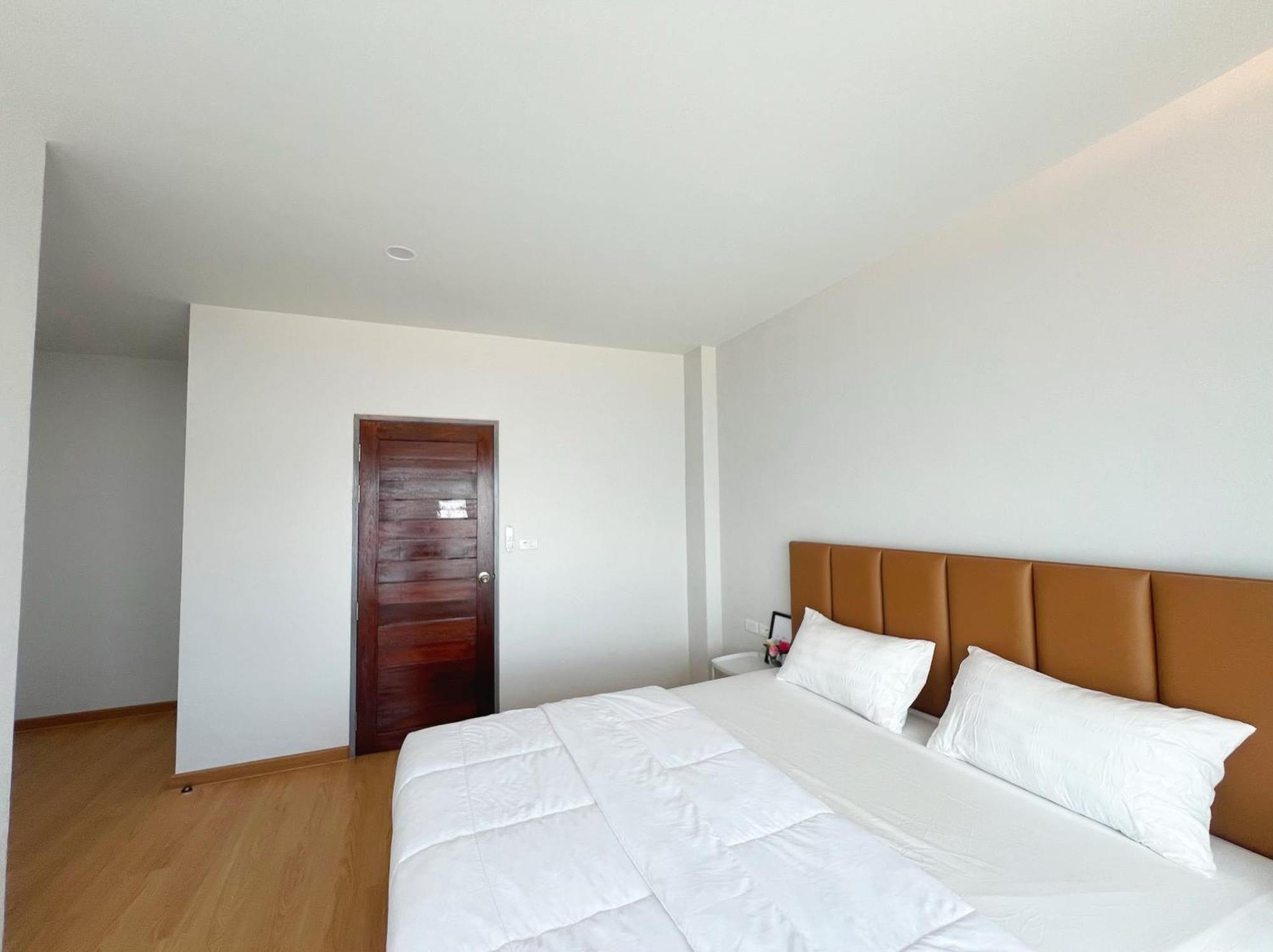 Monday Guesthouse Hatyai Hat Yai Exterior foto